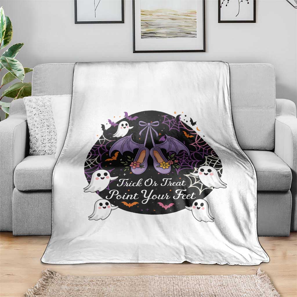 Trick Or Treat Point Your Feet Throw Blanket Funny Halloween Ballet Gift TS12 Print Your Wear