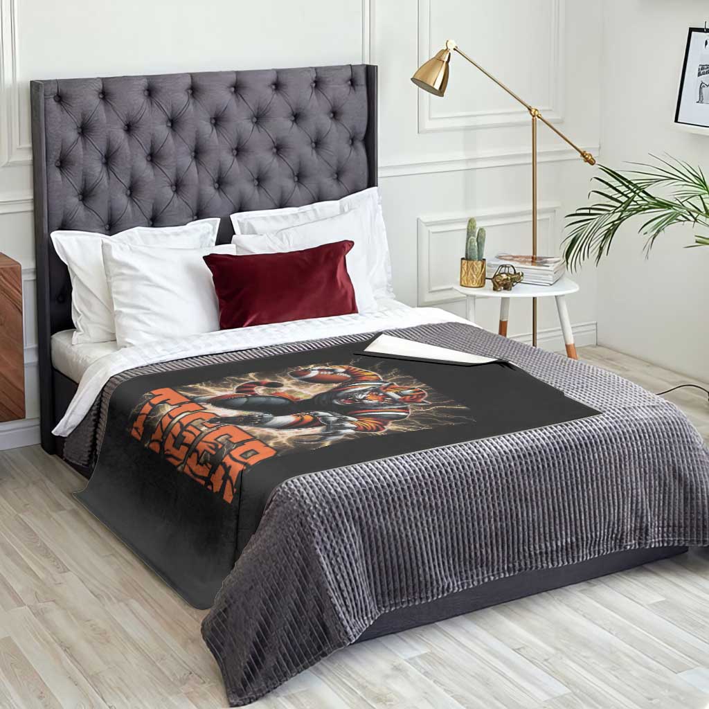 Lightning Tiger Lover Throw Blanket Sport Lover Gift TS12 Print Your Wear