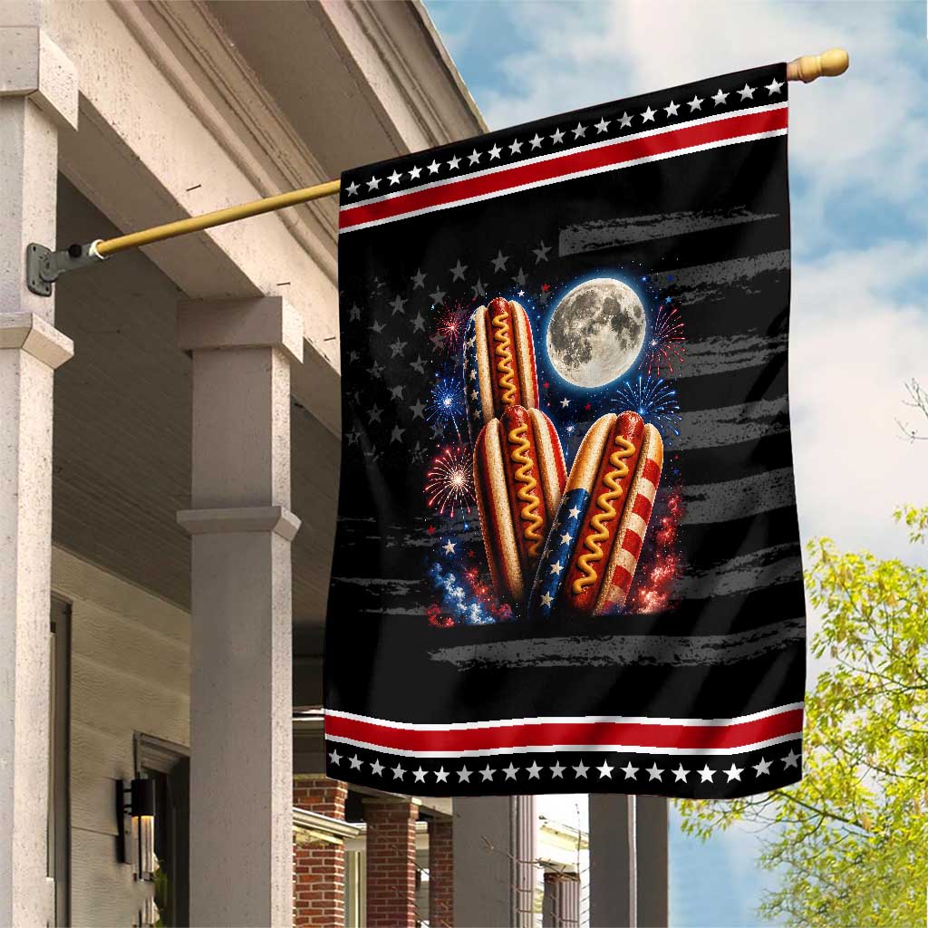 4th Of July Hotdog Fireworks Patriotic Garden Flag American Food Lovers TS12 Distressed Black Red Print Your Wear