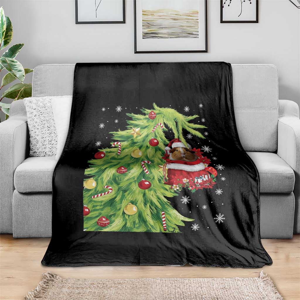 Funny Christmas Guinea In Green Hand Naughty Throw Blanket Cute Pet Lover Gift TS12 Print Your Wear