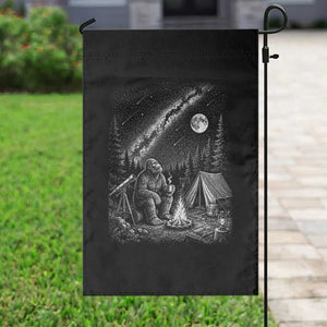 Bigfoot Camping Under Meteor Showers Garden Flag Stargazer Gift