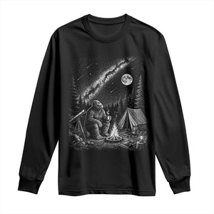 Bigfoot Camping Under Meteor Showers Long Sleeve Shirt Stargazer Gift