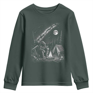 Bigfoot Camping Under Meteor Showers Youth Sweatshirt Stargazer Gift