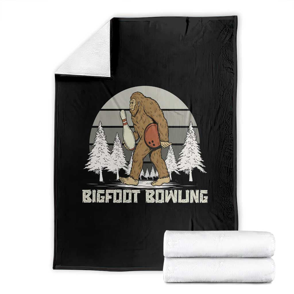 Funny Bigfoot Bowling Throw Blanket Gift For Bowler - Print Your Wear