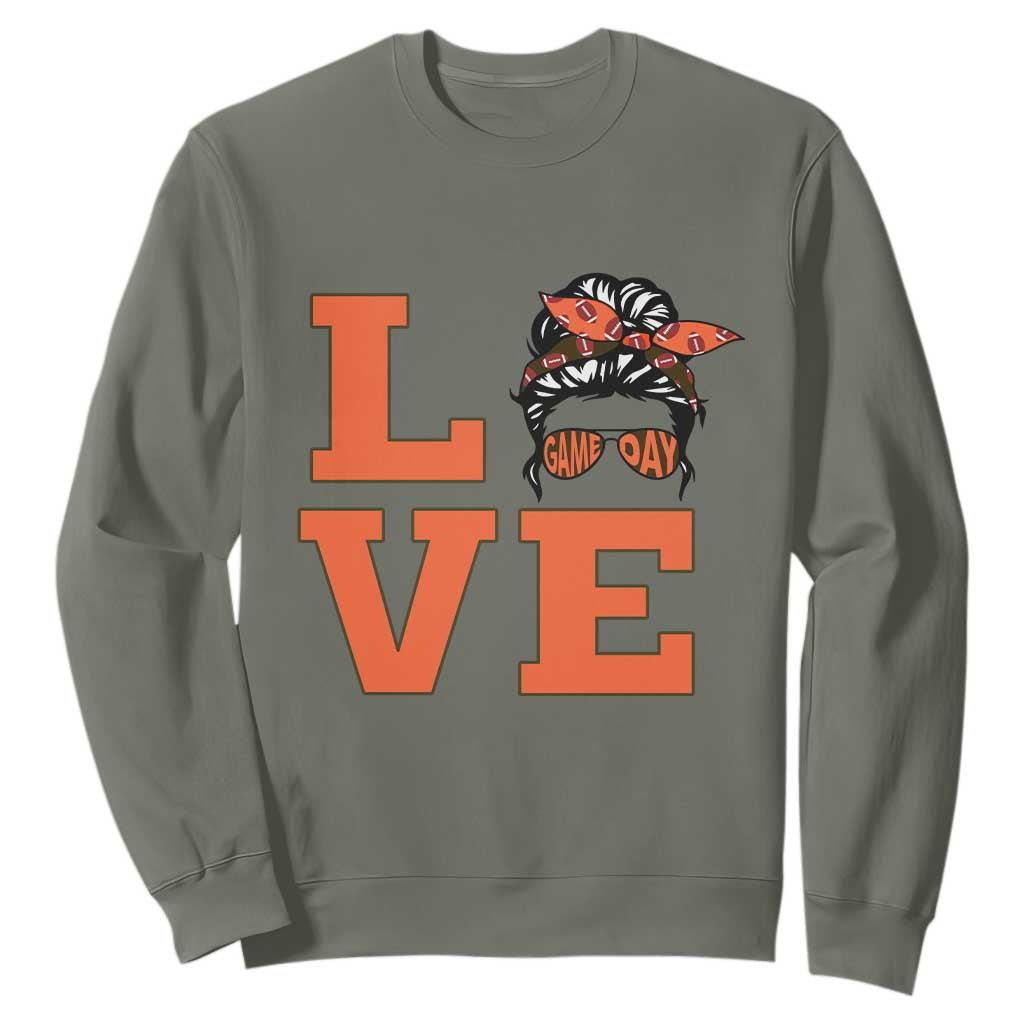Love Vintage Cool Pun Girl Sweatshirt Game Day Gift TS12 Military Green Print Your Wear