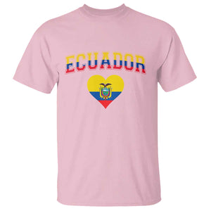 Vintage Ecuador Flag Heart T Shirt Proud Ecuadorian Heritage Gift