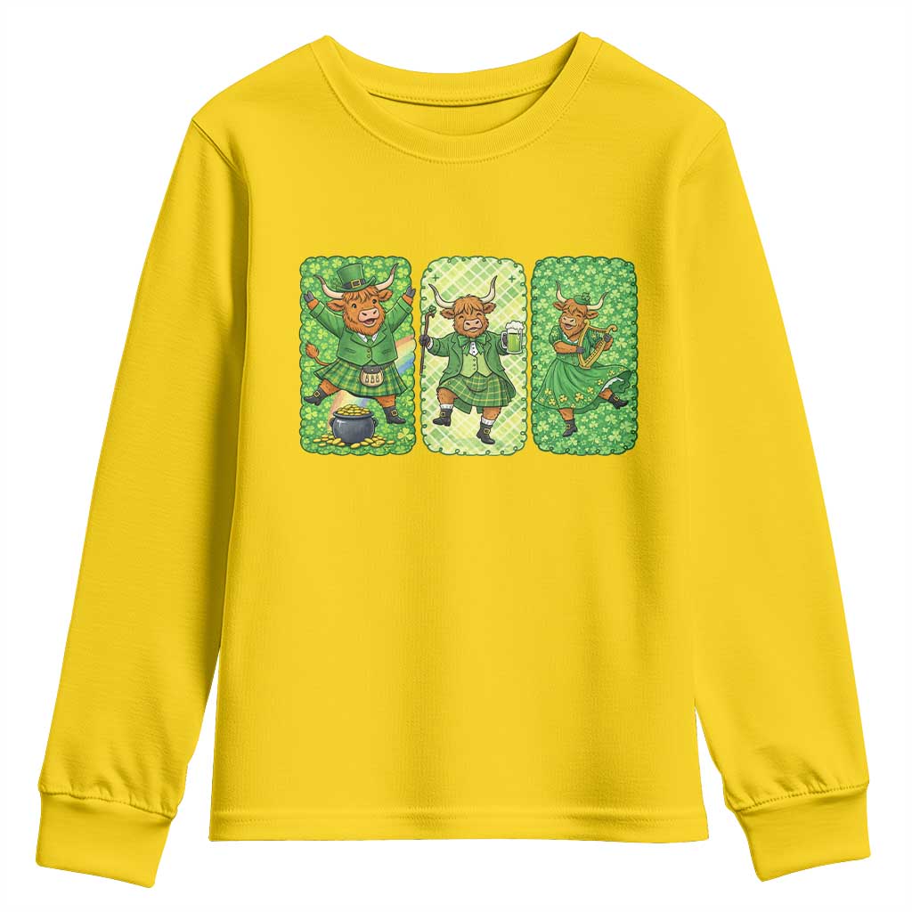 Vintage Highland Cow St Patricks Day Youth Sweatshirt Farm Lover Gift TS12 Daisy Print Your Wear