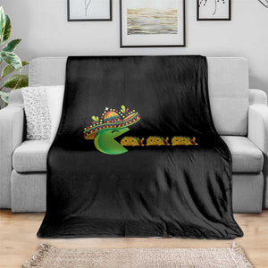 Cinco De Mayo Retro Game Throw Blanket Funny Sombrero Character Chasing Taco Cat TS12 Print Your Wear