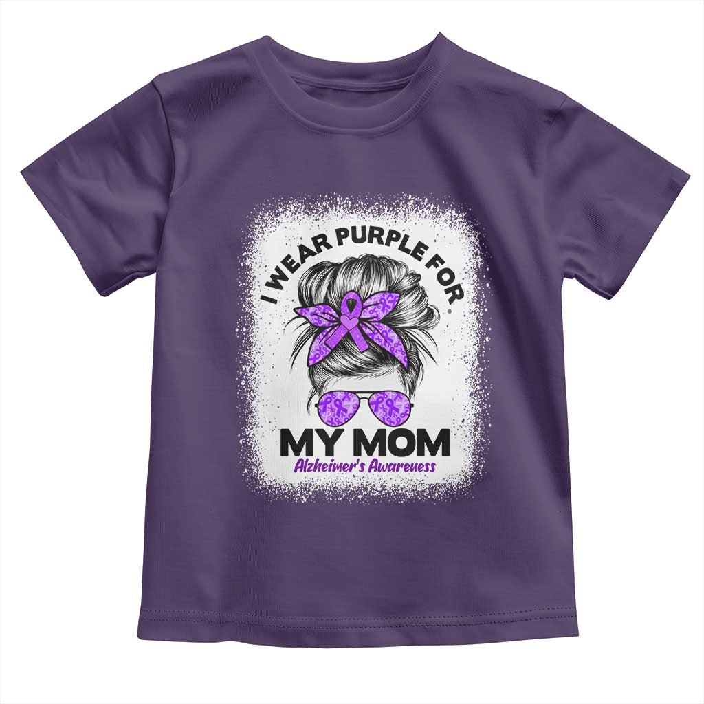 I Wear Purple For My Mom Toddler T Shirt Alzheimers Awareness Messy Bun Graphic