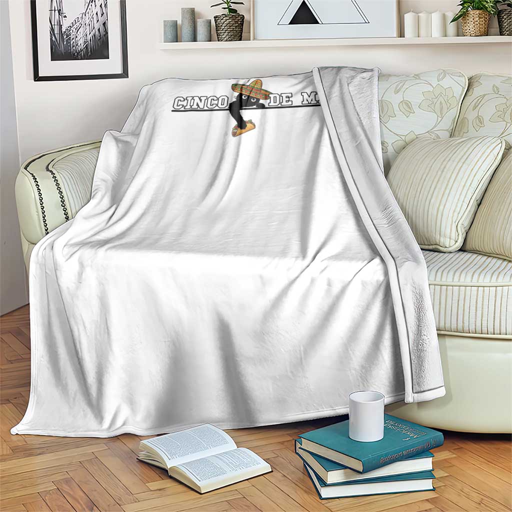 Funny Cinco De Meow Throw Blanket Cute Black Cat Eating Taco TS12 Print Your Wear
