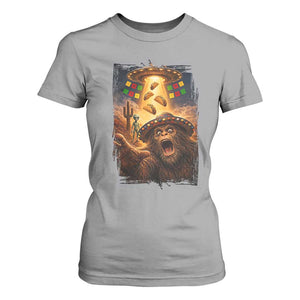 Funny Bigfoot Alien Selfie T Shirt For Women Cinco De Mayo Party Gift TS12 Sport Gray Print Your Wear