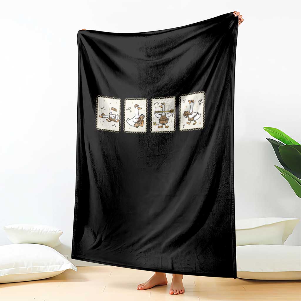 Silly Goose Builder Throw Blanket Funny Woodworker Dad Gift
