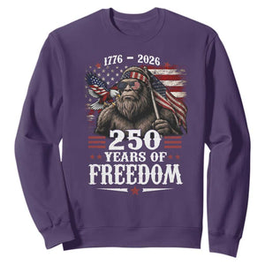 Bigfoot 250 Years Of Freedom Sweatshirt Patriotic Sasquatch Lover