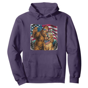 Funny Patriotic Bigfoot Golden Retriever Selfie Squad Hoodie