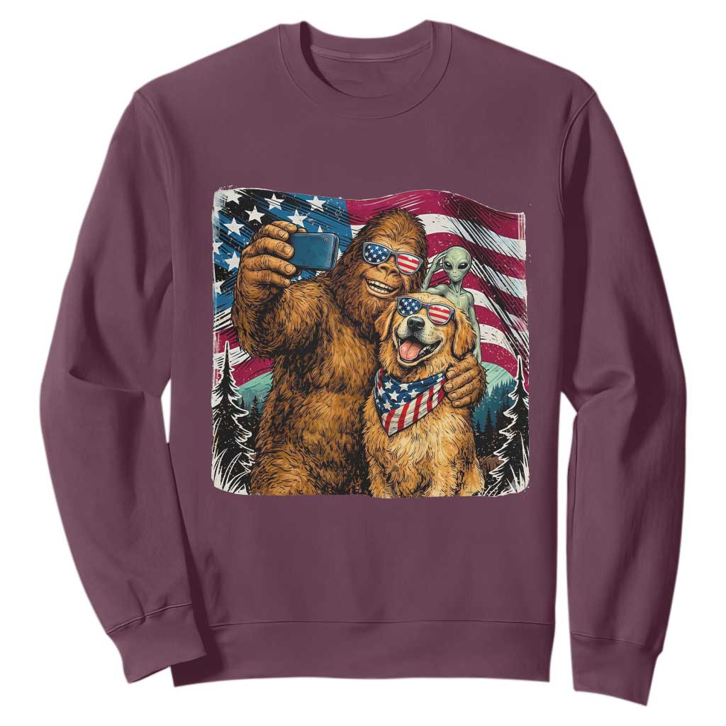 Funny Patriotic Bigfoot Golden Retriever Selfie Squad Sweatshirt