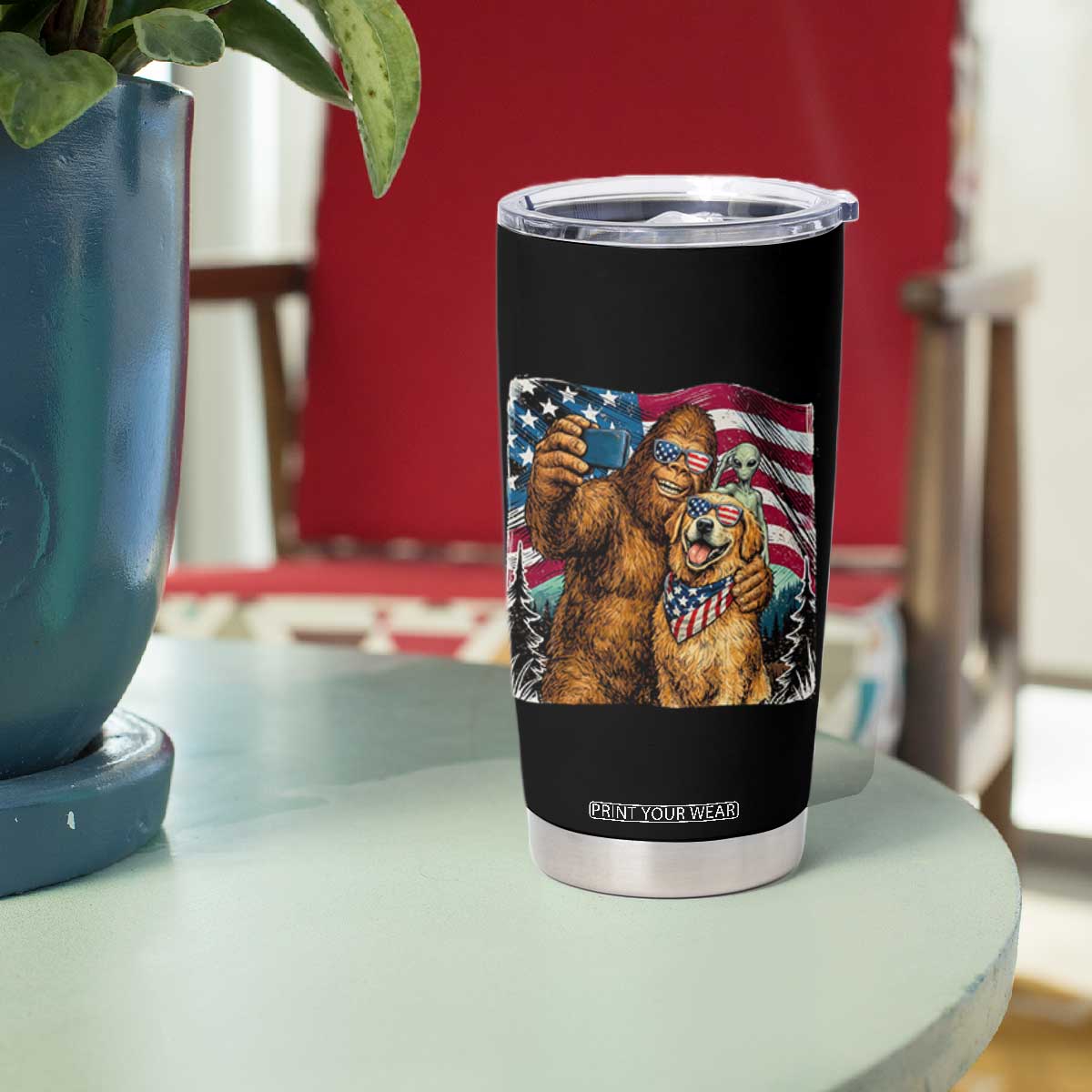 Funny Patriotic Bigfoot Golden Retriever Selfie Squad Tumbler Cup