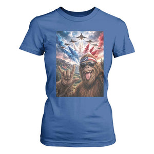 Patriotic Bigfoot 4th Of July Selfie T Shirt For Women Funny USA Freedom Jet Fighter Graphic