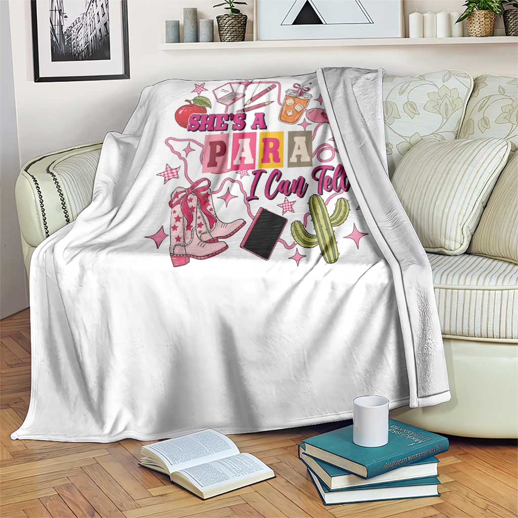 Funny Western Teacher Aide Graphic Throw Blanket She's A Para I Can Tell