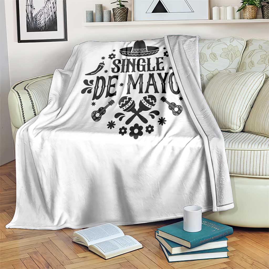 Single De Mayo Mode On Throw Blanket Funny Fiesta Party Quote TS12 Print Your Wear