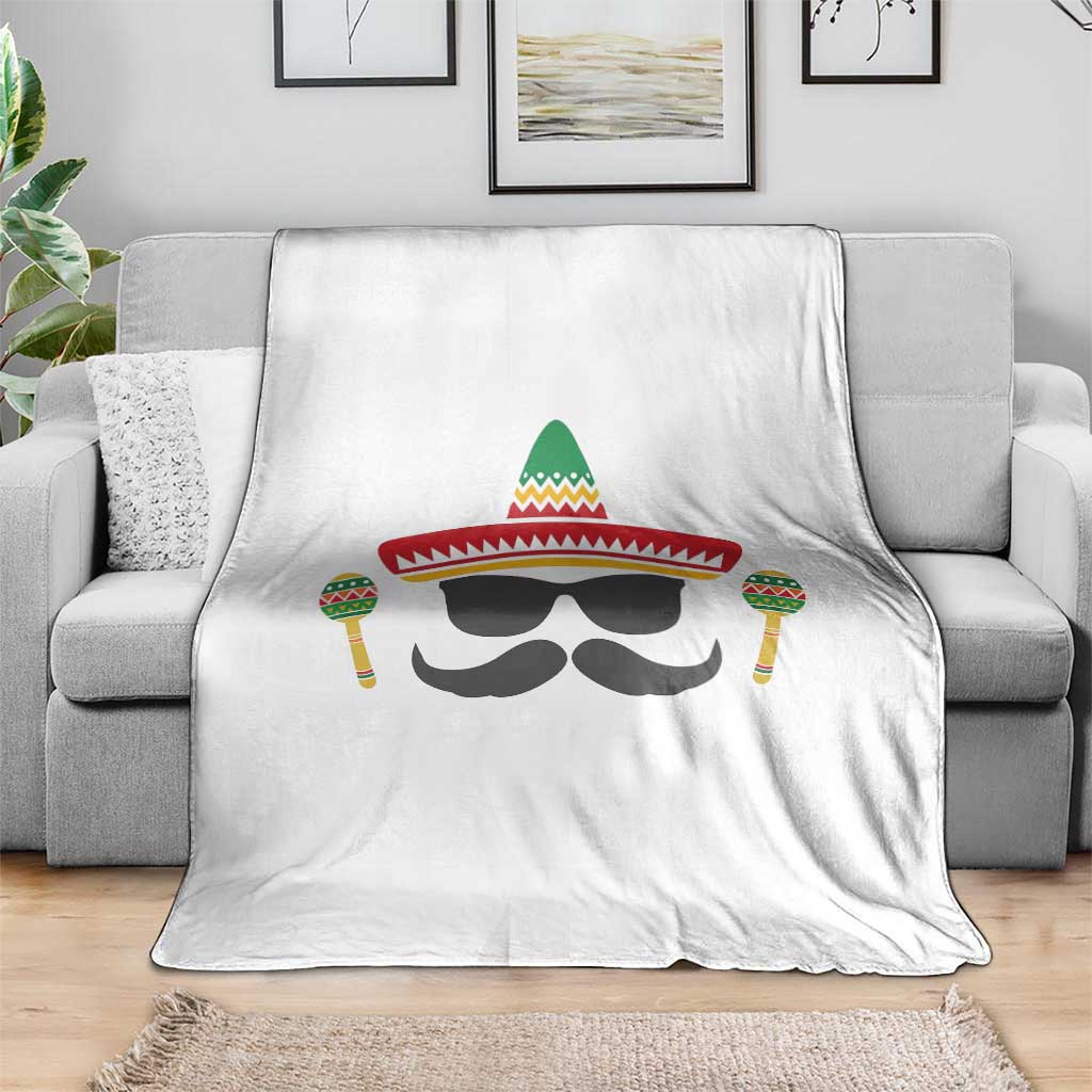 Funny Cinco De Mayo Maracas Characte Throw Blanket Fiesta Party Gift TS12 Print Your Wear