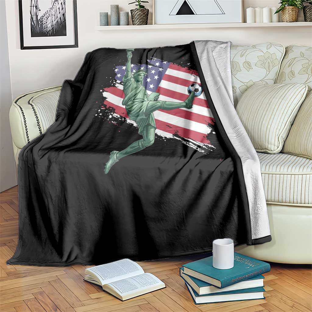 Funny Statue Of Liberty Playing Soccer Throw Blanket New Yorker Fan Gift TS12 Print Your Wear