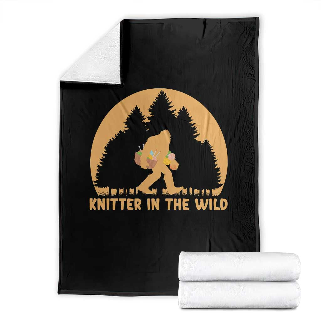 Knitting Bigfoot In The Wild Funny Gift Throw Blanket TS12 Black Print Your Wear