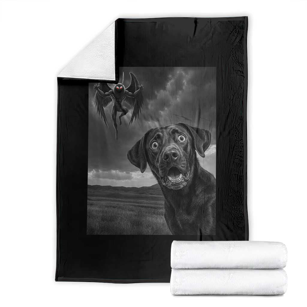 Funny Labrador Selfie With Mothman Throw Blanket Cryptid Gift TS12 White Print Your Wear