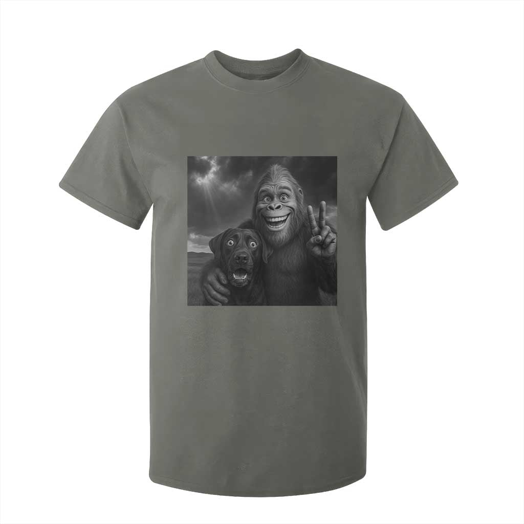 Cute Labrador Selfie With Bigfoot T Shirt For Kid Funny Cryptid TS12 Military Green Print Your Wear