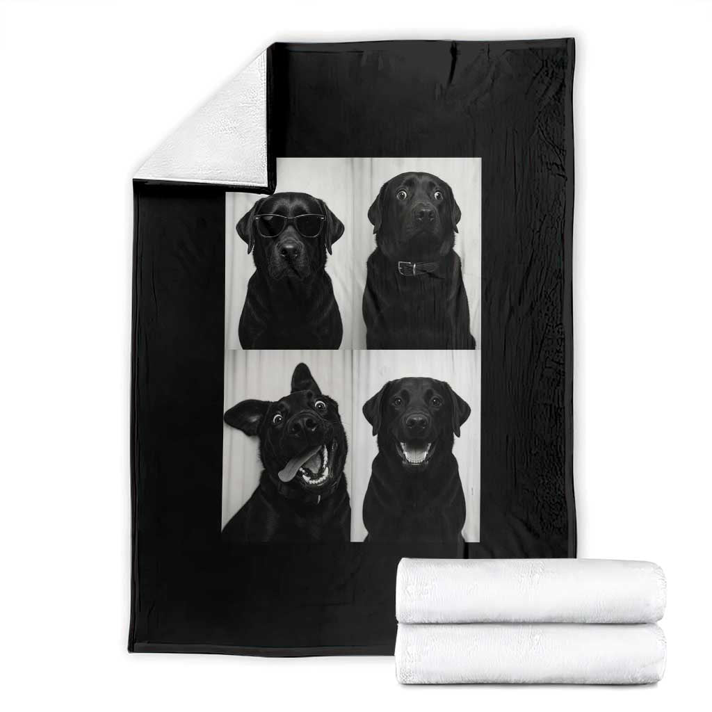Funny Black Lab Throw Blanket Photobooth Selfie Dog Mom Gift TS12 Black Print Your Wear