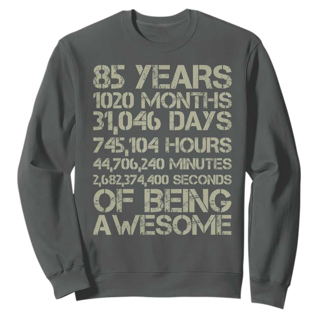 Vintage 85th Milestone Birthday Sweatshirt 85 Years Of Being Awesome