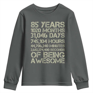 Vintage 85th Milestone Birthday Youth Sweatshirt 85 Years Of Being Awesome