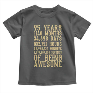 Vintage 95th Birthday Gift Toddler T Shirt 95 Years Of Being Awesome