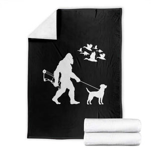 Funny Bow Hunter Throw Blanket Bigfoot Walking Labrador Hunting Dog Gift TS12 Black Print Your Wear
