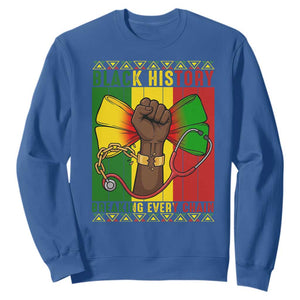 Breaking Every Chain Sweatshirt Black History Medical Professional Gift TS12 Royal Blue Print Your Wear