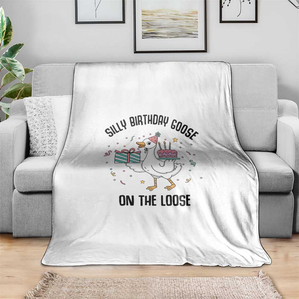 Funny Silly Goose On The Loose Throw Blanket Birthday Party Gift TS12 Print Your Wear