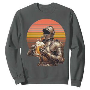 Funny Medieval Renaissance Drinker Sweatshirt Vintage Knight In Armor Beer Lover