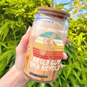 Never Underestimate An Old Guy On A Bicycle Glass Can Cycling Lover Gift