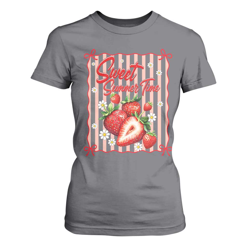 Striped Summer Strawberry T Shirt For Women Preppy Beach Vibes Graphic