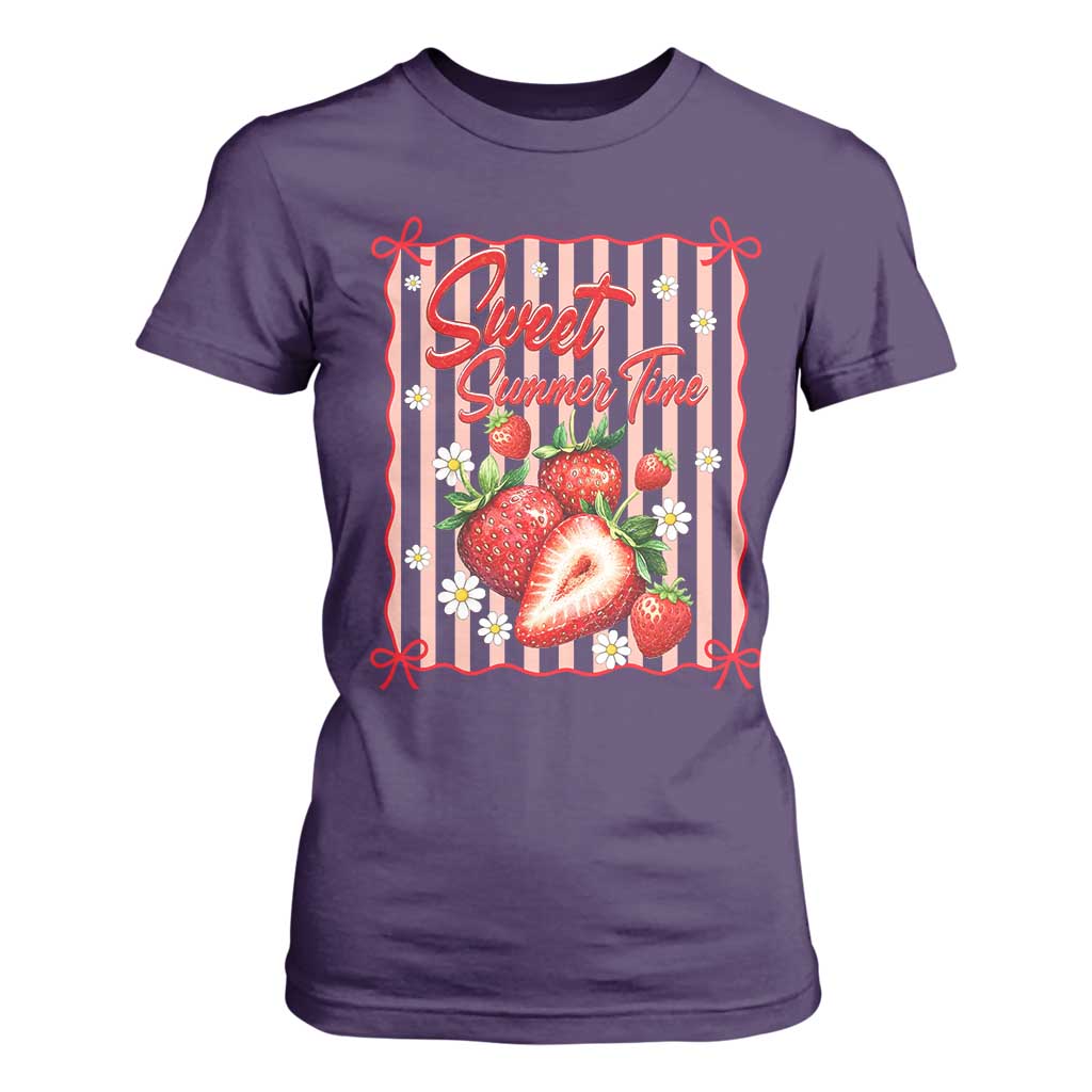 Striped Summer Strawberry T Shirt For Women Preppy Beach Vibes Graphic