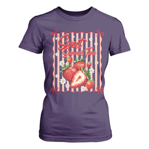 Striped Summer Strawberry T Shirt For Women Preppy Beach Vibes Graphic