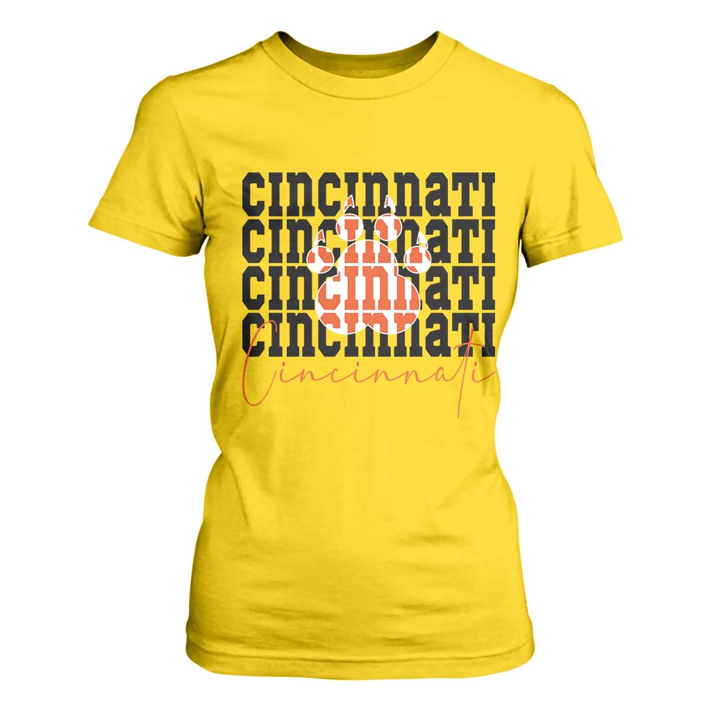 CF TGR Paw Football Lover Gift T Shirt For Women TS12 Daisy Print Your Wear
