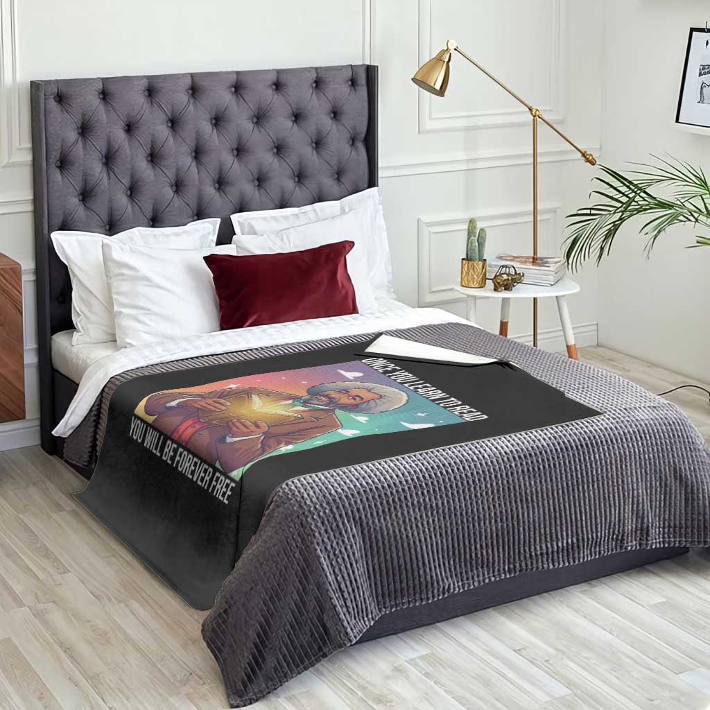 Frederick Douglass Reading And Freedom Throw Blanket African American Heritage TS12 Print Your Wear