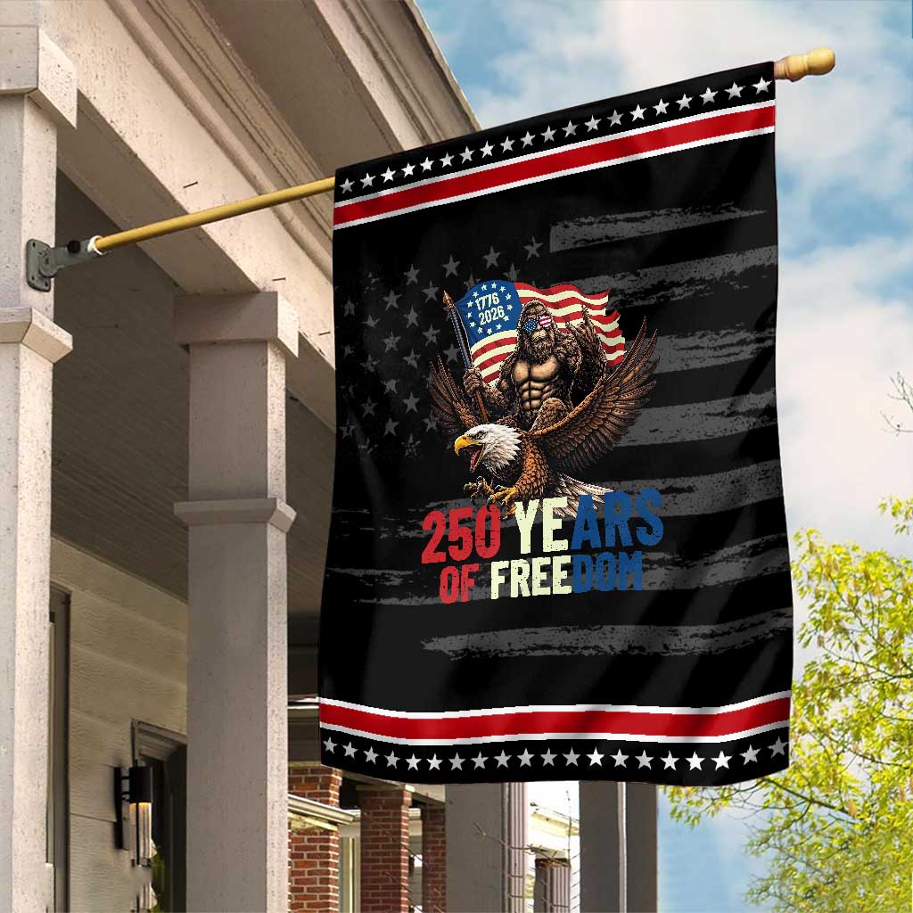Funny Patriotic Bigfoot Garden Flag 250 Years Of American Freedom TS12 Distressed Black Red Print Your Wear