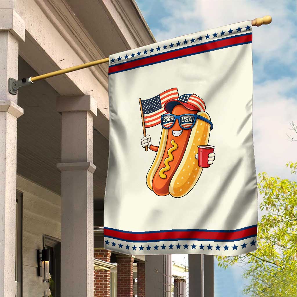 Funny Patriotic Hotdog Garden Flag USA 250th Anniversary TS12 Modern Beige Red Print Your Wear
