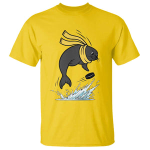 Funny Seal Playing Ice Hockey T Shirt Winter Sports Gift TS12 Daisy Print Your Wear