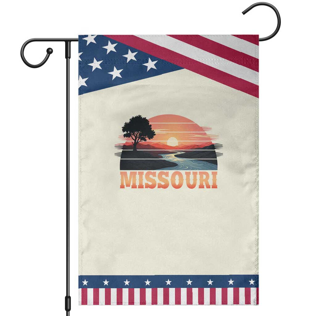 Vintage Missouri Outdoors Garden Flag Midwest Nature Landscape TS12 Modern Beige Blue Print Your Wear