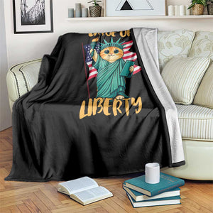 Cat Statue Of Liberty Throw Blanket Patriotic American Flag TS12 Print Your Wear