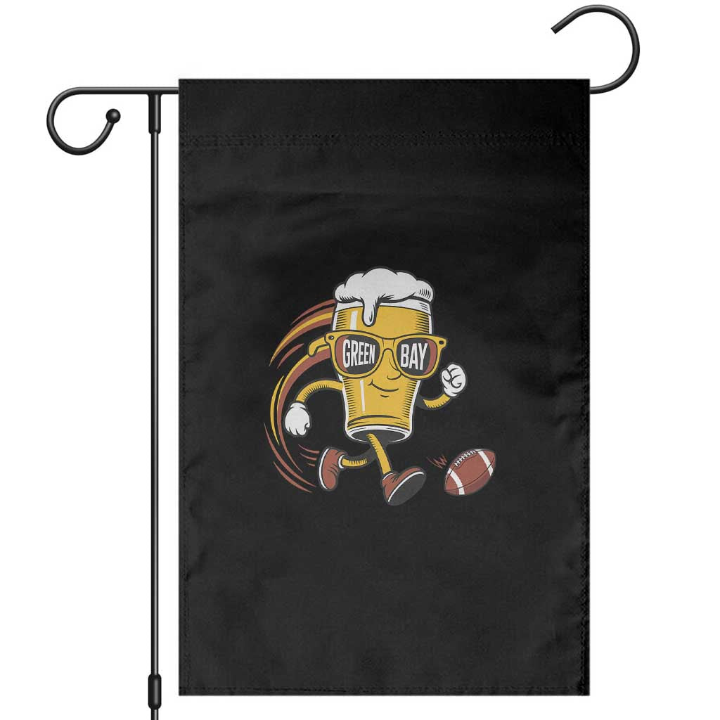 Funny Beer Mug Playing Football Garden Flag Team Supporter Green Bay Gift TS12 Black Print Your Wear