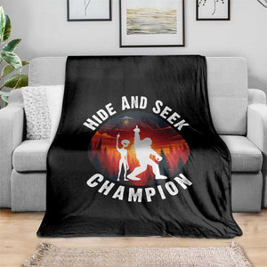 Hide And Seek Champion Throw Blanket Funny Bigfoot And Alien Lover Gift TS12 Print Your Wear