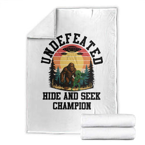 Funny Bigfoot And Alien Gift Throw Blanket Undefeated Hide And Seek Champion TS12 White Print Your Wear